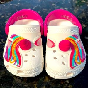 Girls unicorn crocs size 5